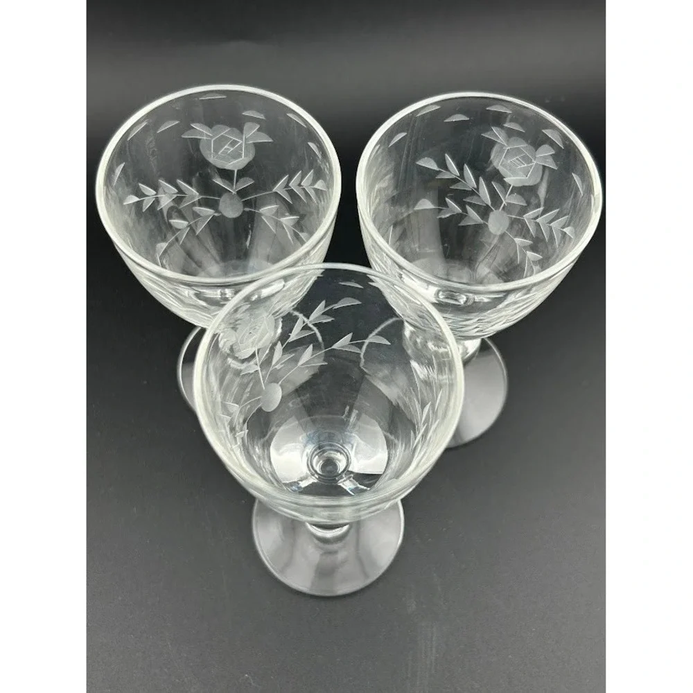 Vintage Etched Floral Cordial Glasses Set of 3‎ Elegant Stemmed Liquor Wine